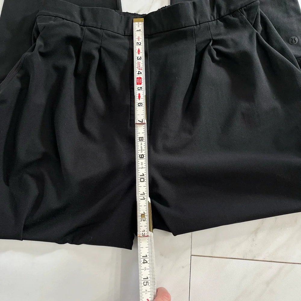 Lululemon Essential High Rise Trouser Pants Womens 8 Black Pocket Front Pleat
